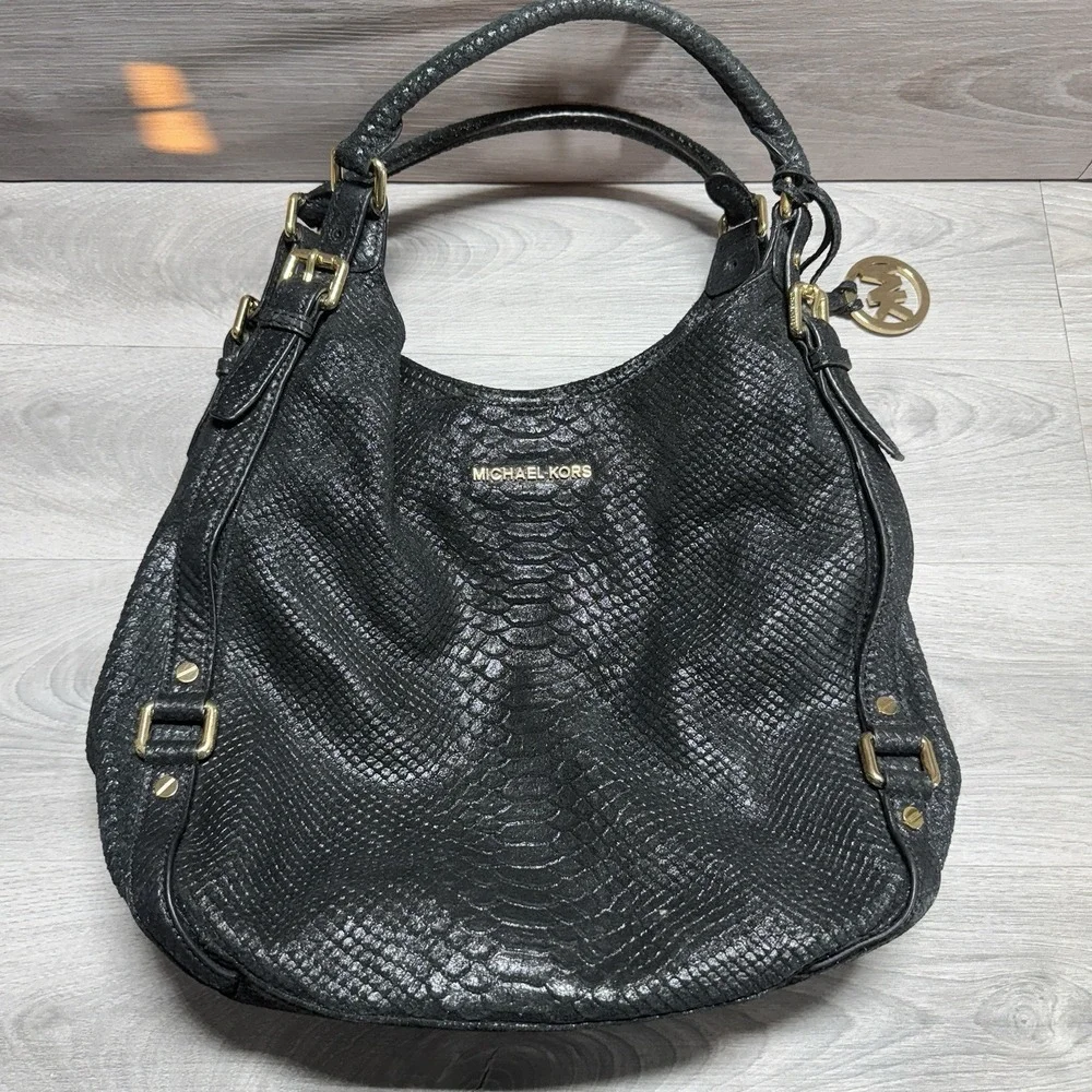 Michael Kors Black Snakeskin Embossed Leather Hobo Shoulder‎ Bag Purse Genuine